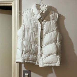 Gap white vest